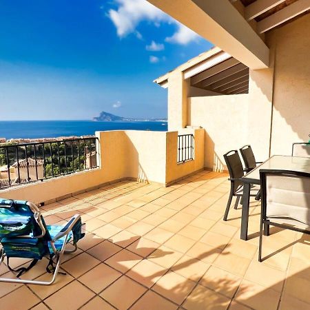 Charming Townhouse With Sea Views & Pool In Altea Villa Calpe Bagian luar foto