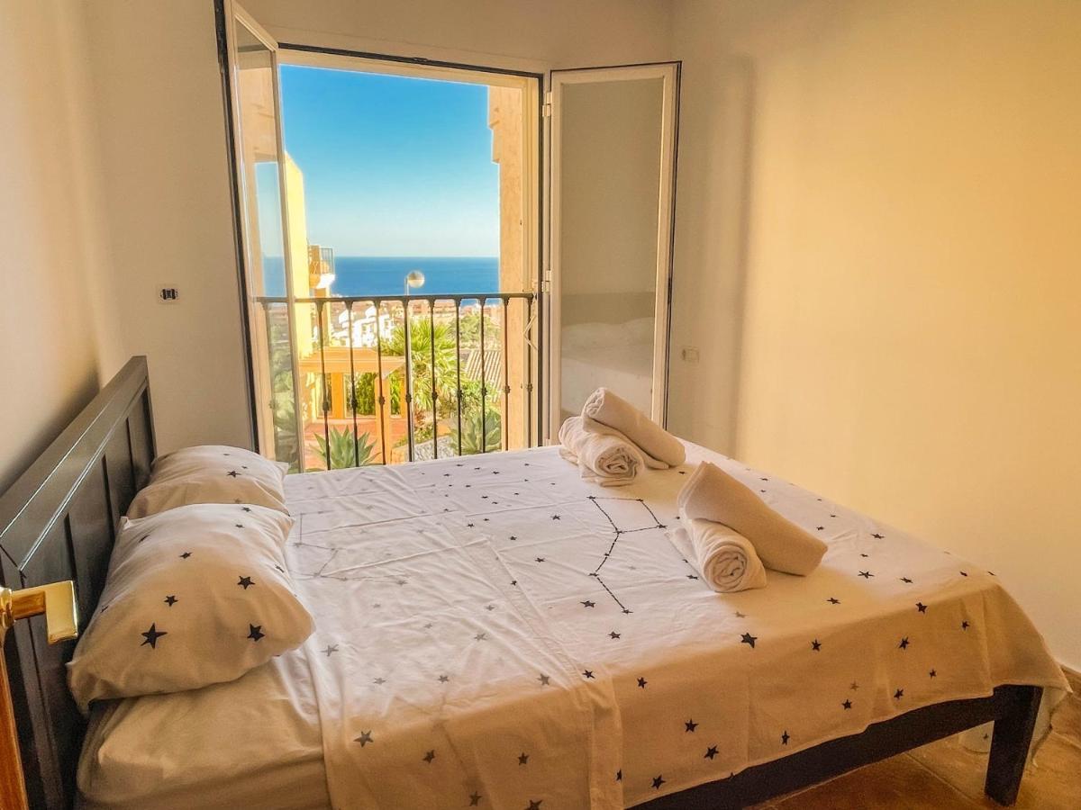 Charming Townhouse With Sea Views & Pool In Altea Villa Calpe Bagian luar foto